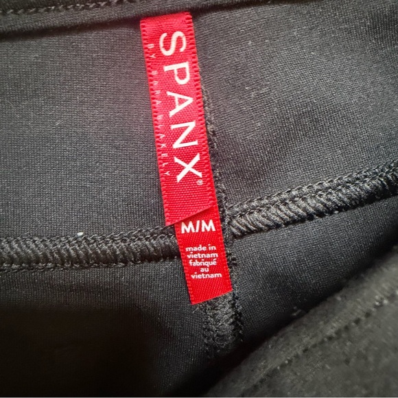 Spanx Black Pants Size Medium - Picture 11 of 12